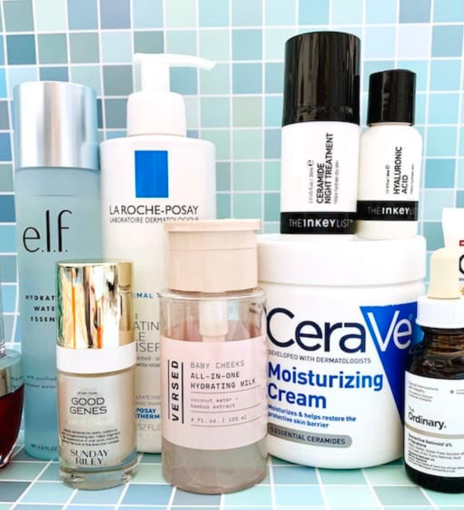 Skincare Routine for Dry Skin
Gentle Cleansing